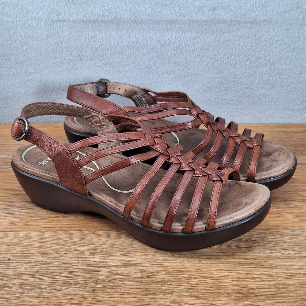 Dansko Dana Women's 8.5 EU 39 Strappy Sandals Brown Leather Adjustable Buckle